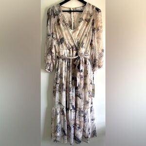 Elegant Calvin Klein Floral Dress - Brand New, Size 16